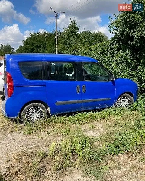 Fiat Doblo 2012