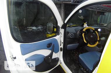 Грузопассажирский фургон Fiat Doblo 2005 в 