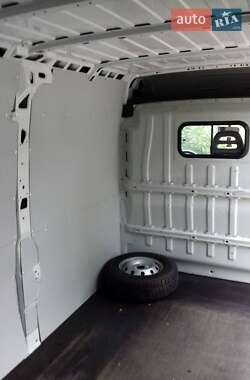 Вантажний фургон Fiat Ducato 2014 в 