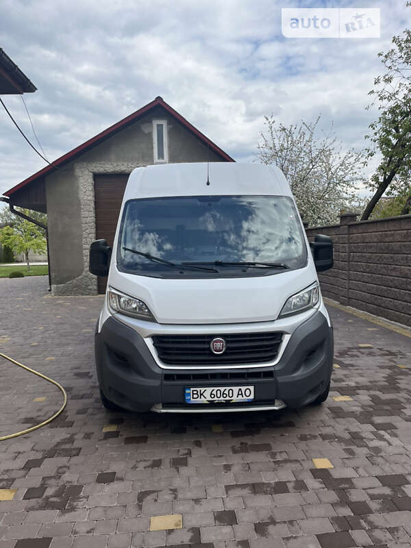 Грузовой фургон Fiat Ducato 2016 в Ровно