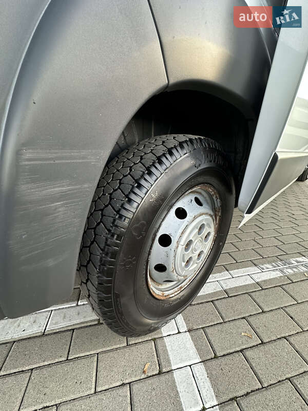 Вантажний фургон Fiat Ducato 2017 в Нововолинську