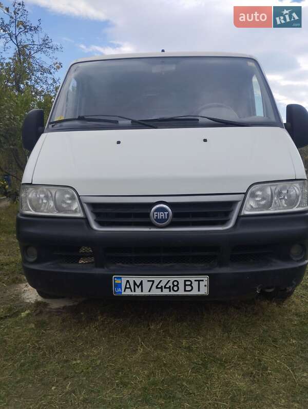 Вантажний фургон Fiat Ducato 2006 в 