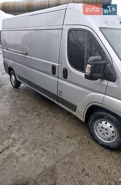 Вантажний фургон Fiat Ducato 2008 в Стрию