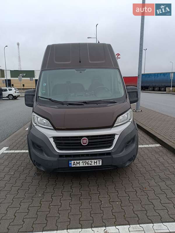 Вантажний фургон Fiat Ducato 2015 в Олевську