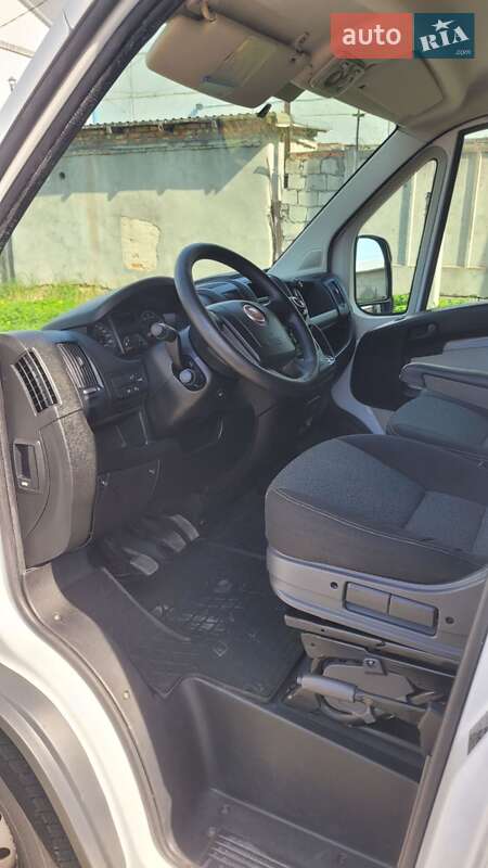 Вантажний фургон Fiat Ducato 2015 в Стрию