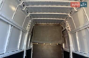 Грузовой фургон Fiat Ducato 2022 в 