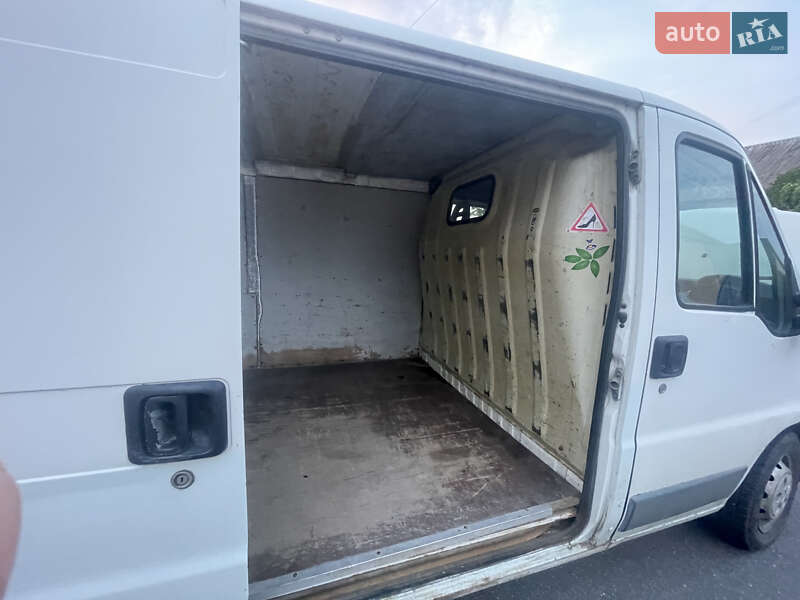 Грузовой фургон Fiat Ducato 2004 в Староконстантинове