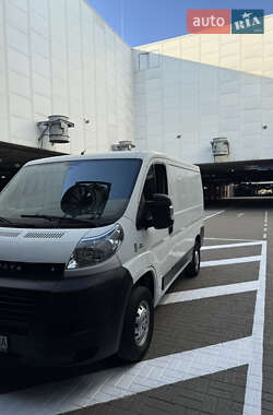 Грузовой фургон Fiat Ducato 2011 в 