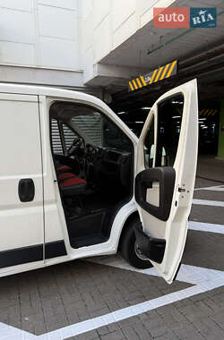 Грузовой фургон Fiat Ducato 2011 в 