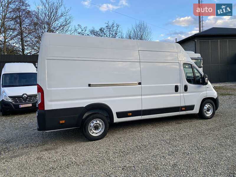 Вантажний фургон Fiat Ducato 2022 в Хусті