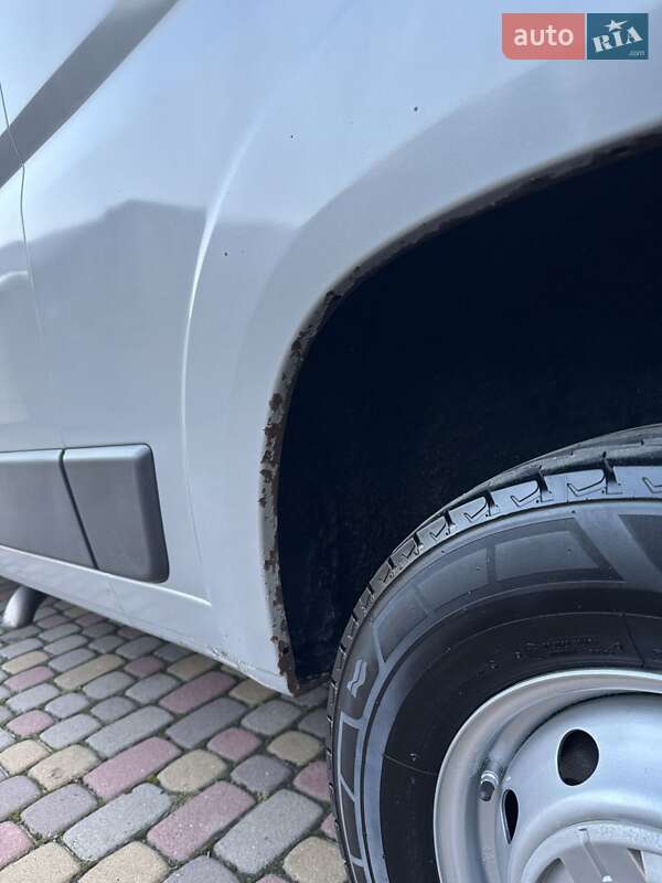 Вантажопасажирський фургон Fiat Ducato 2016 в Ужгороді