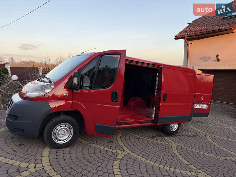 Грузовой фургон Fiat Ducato 2012 в Жовкве