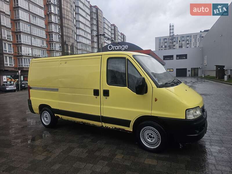 Грузовой фургон Fiat Ducato 2005 в Львове