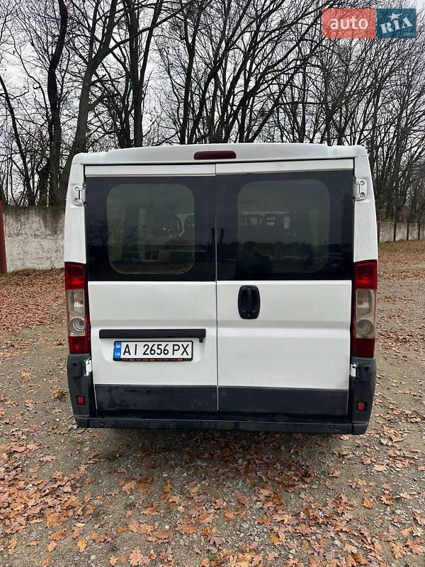 Грузопассажирский фургон Fiat Ducato 2006 в Умани