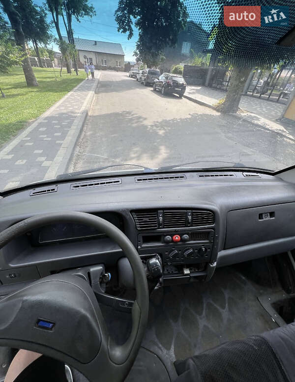 Вантажний фургон Fiat Ducato 2001 в Львові