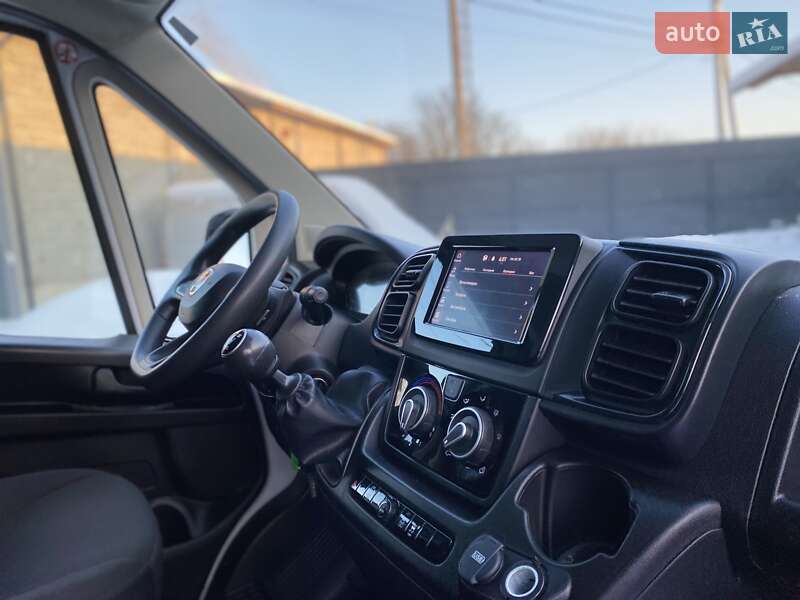 Грузовой фургон Fiat Ducato 2022 в Хусте