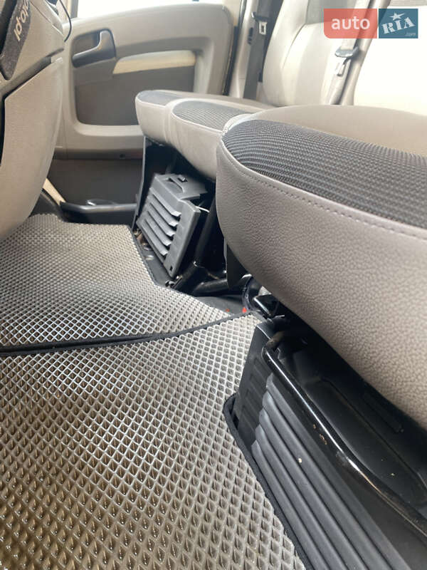 Вантажний фургон Fiat Ducato 2007 в Львові фото 12 Вантажний фургон Fiat Ducato 2007 в Львові