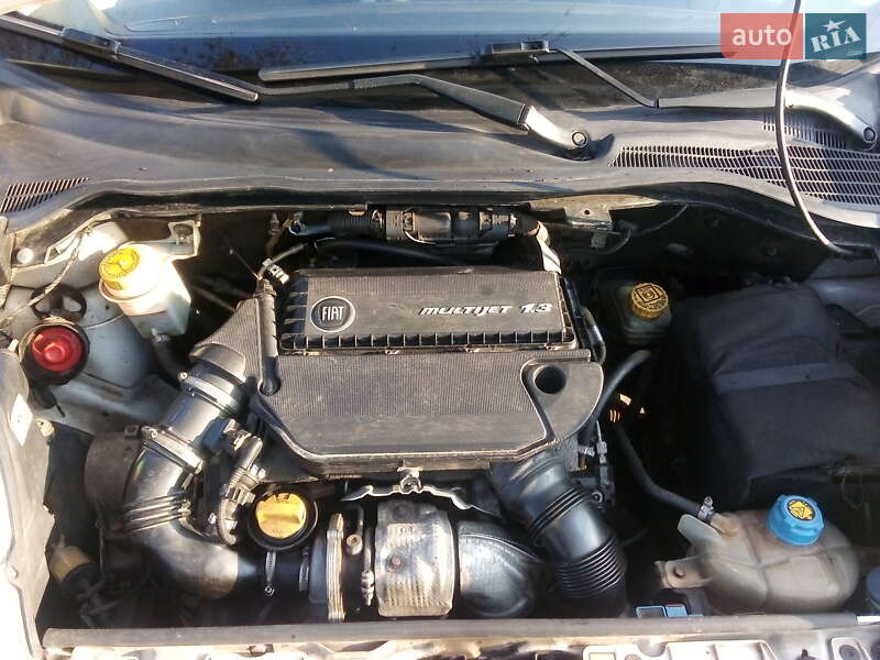 Мінівен Fiat Fiorino 2011 в Кривому Розі