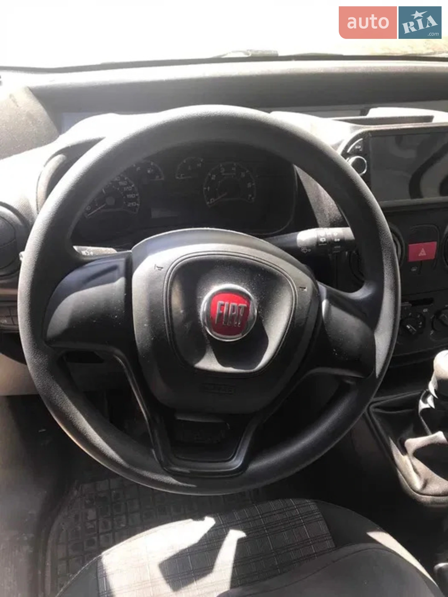 2017 Fiat Fiorino - мініатюра 9