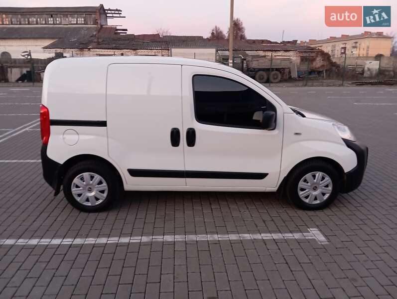 Вантажний фургон Fiat Fiorino 2014 в Ромнах фото 3 Вантажний фургон Fiat Fiorino 2014 в Ромнах