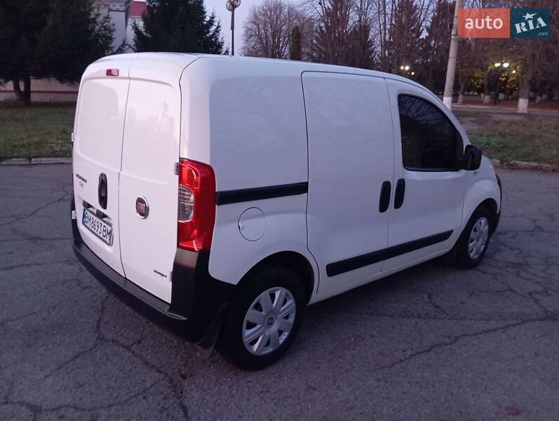 Вантажний фургон Fiat Fiorino 2014 в Ромнах фото 30 Вантажний фургон Fiat Fiorino 2014 в Ромнах