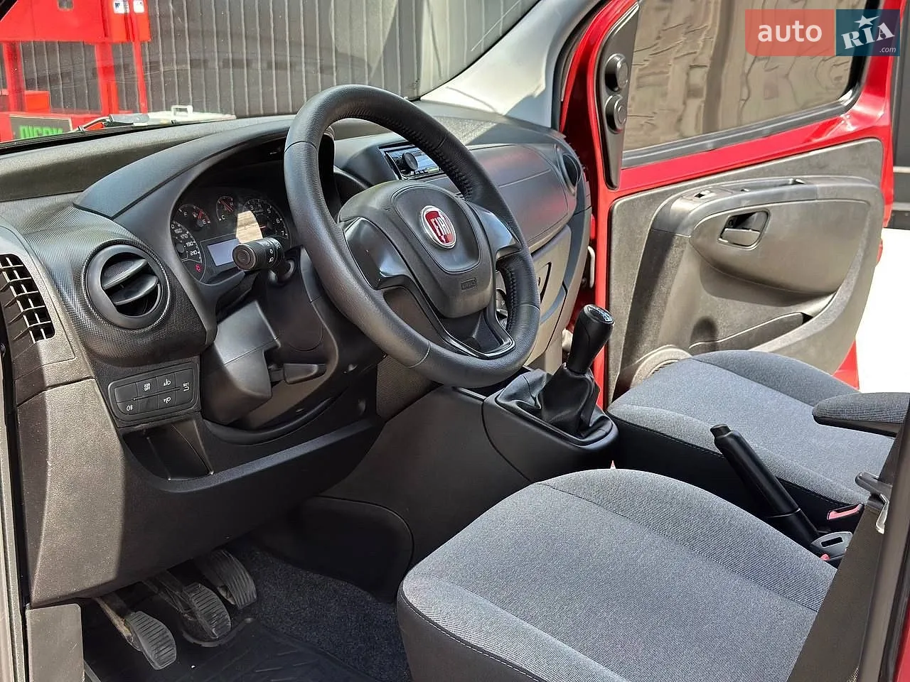 2017 Fiat Fiorino - мініатюра 11