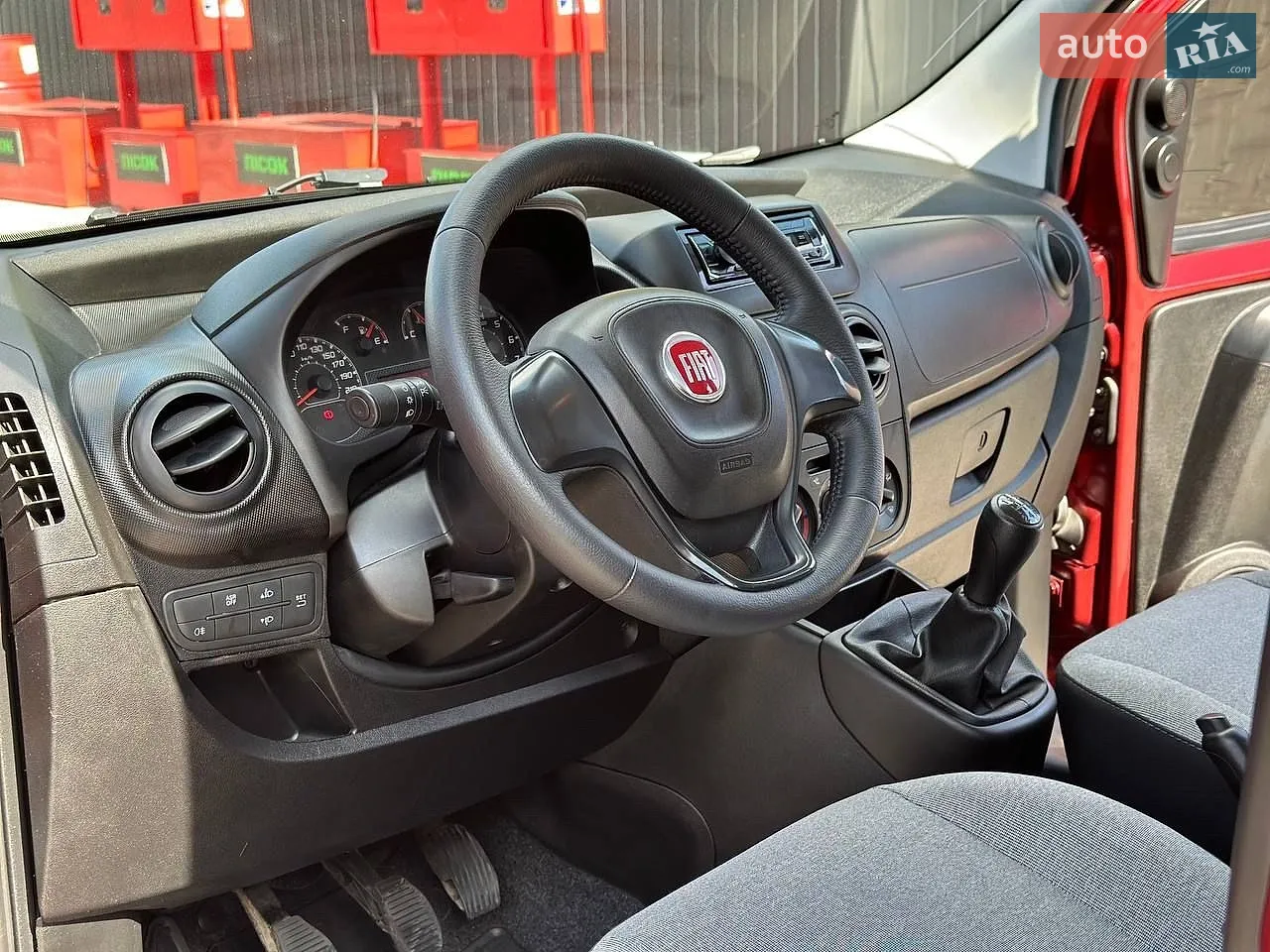 2017 Fiat Fiorino - мініатюра 12