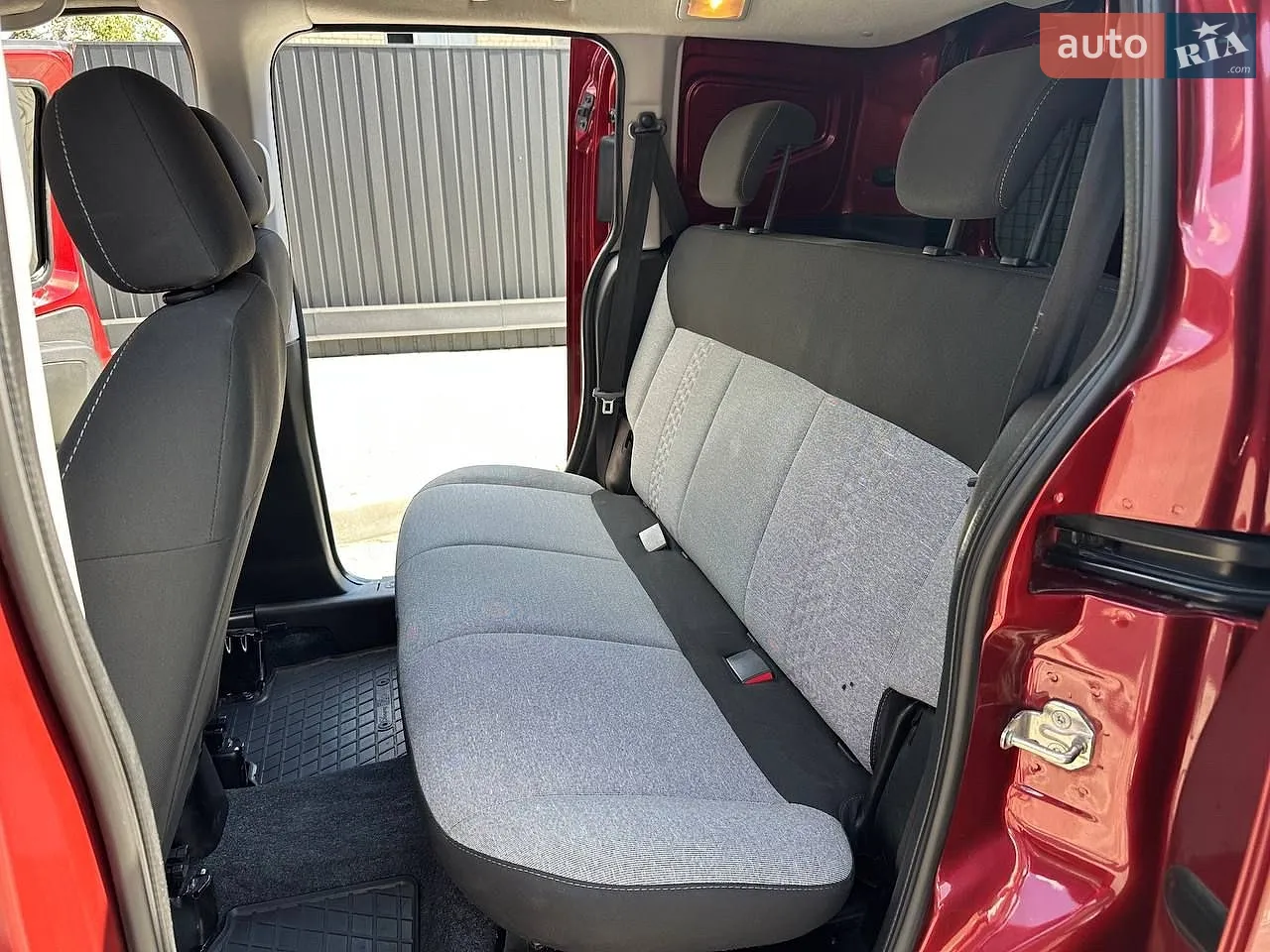 2017 Fiat Fiorino - мініатюра 19