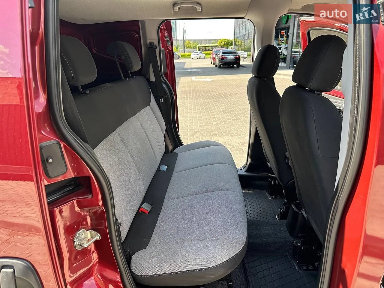 2017 Fiat Fiorino - мініатюра 23