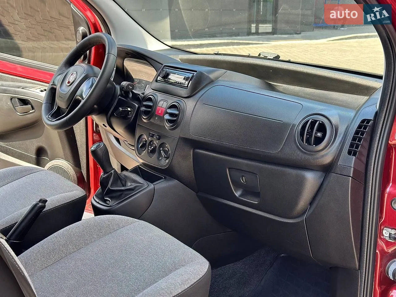 2017 Fiat Fiorino - мініатюра 24