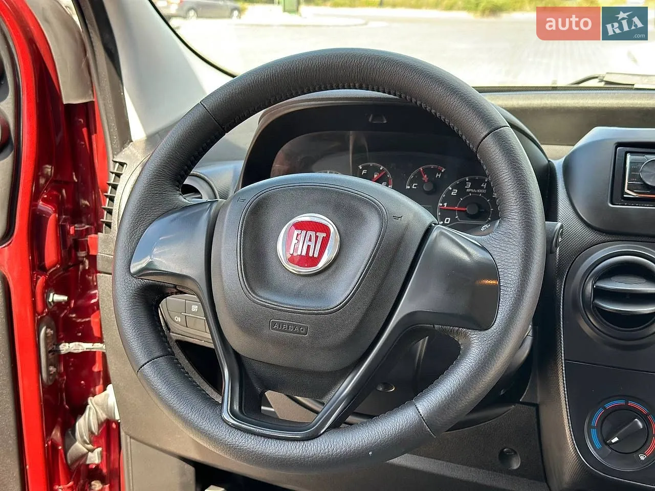 2017 Fiat Fiorino - мініатюра 31