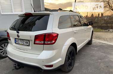Внедорожник / Кроссовер Fiat Freemont 2015 в 