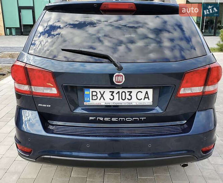 Внедорожник / Кроссовер Fiat Freemont 2013 в Каменец-Подольском