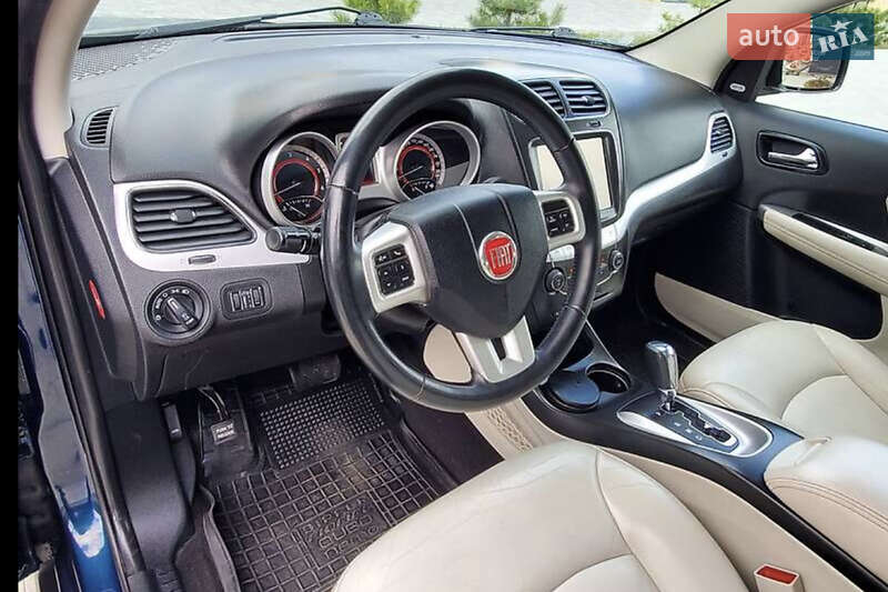 Внедорожник / Кроссовер Fiat Freemont 2013 в Каменец-Подольском