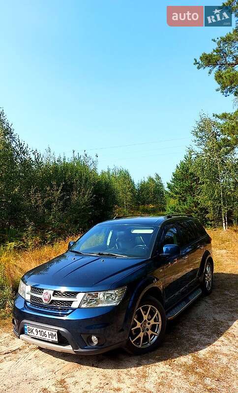 Позашляховик / Кросовер Fiat Freemont 2013 в Сарнах