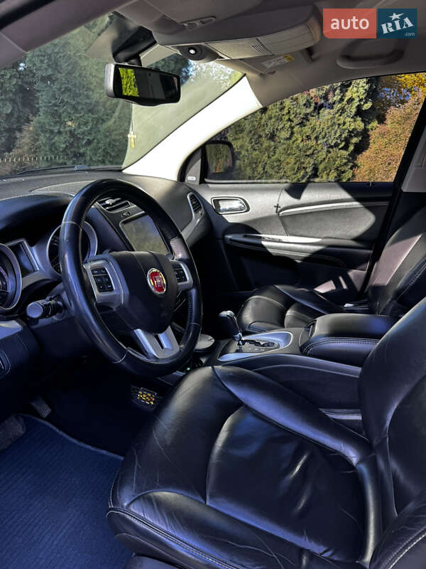 Внедорожник / Кроссовер Fiat Freemont 2014 в Черновцах