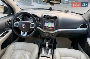 Внедорожник / Кроссовер Fiat Freemont 2012 в 