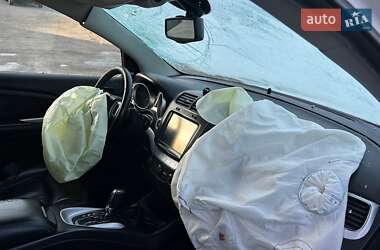 Внедорожник / Кроссовер Fiat Freemont 2014 в 