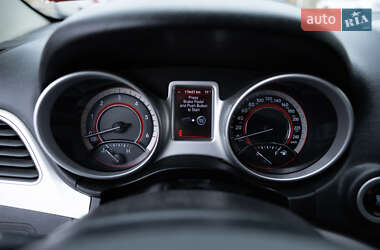 Внедорожник / Кроссовер Fiat Freemont 2013 в 