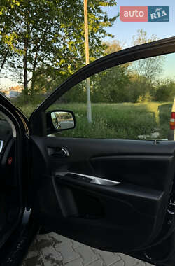 Внедорожник / Кроссовер Fiat Freemont 2012 в 
