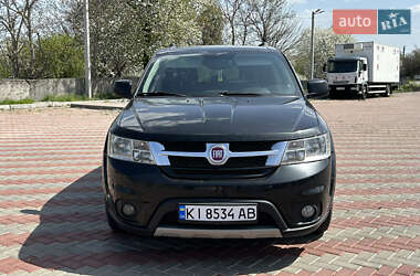 Внедорожник / Кроссовер Fiat Freemont 2014 в 