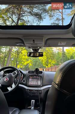 Внедорожник / Кроссовер Fiat Freemont 2013 в 