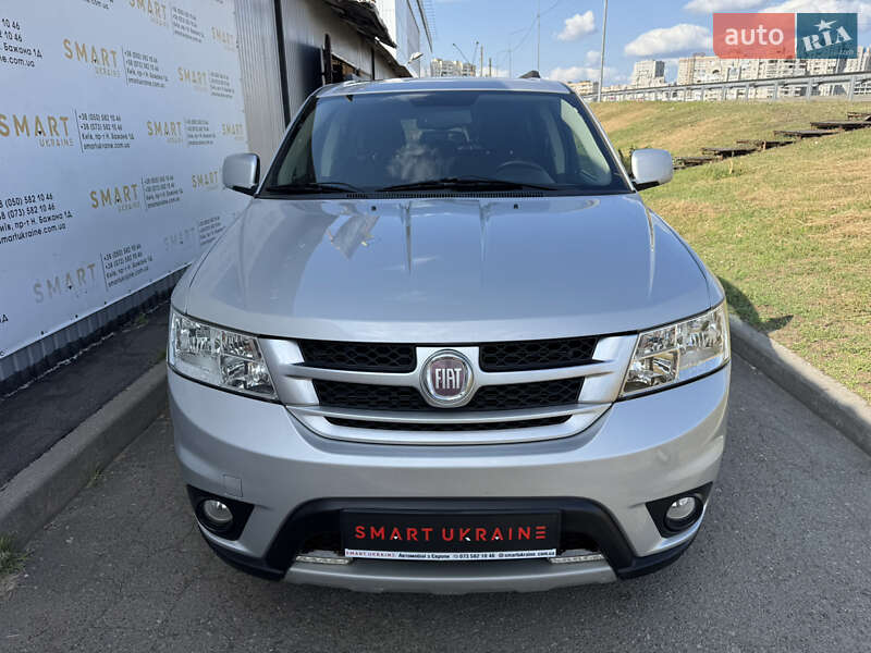 Позашляховик / Кросовер Fiat Freemont 2012 в Києві фото 39 Позашляховик / Кросовер Fiat Freemont 2012 в Києві