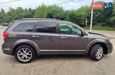 Внедорожник / Кроссовер Fiat Freemont 2014 в 