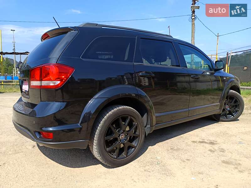 Позашляховик / Кросовер Fiat Freemont 2015 в Івано-Франківську