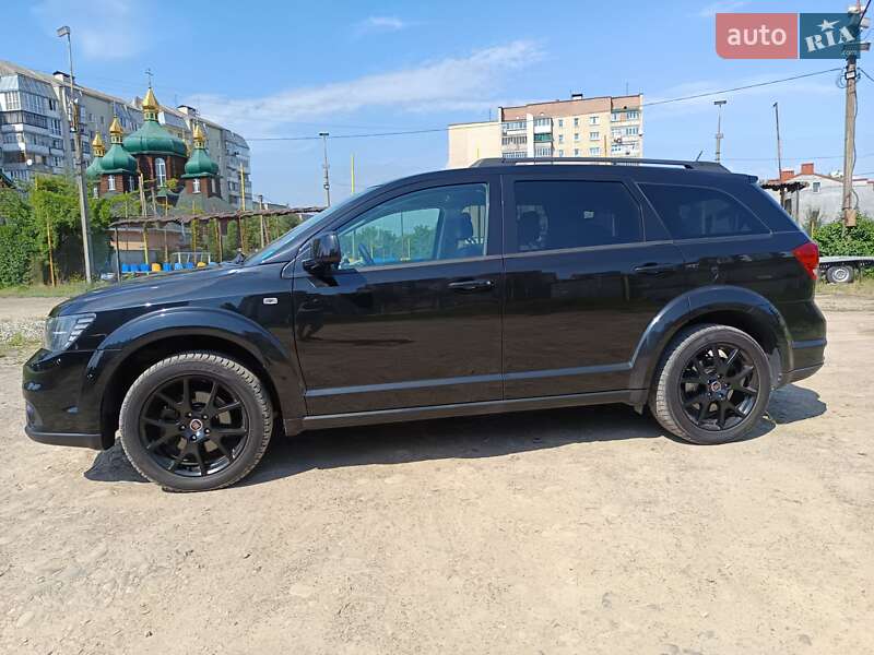 Позашляховик / Кросовер Fiat Freemont 2015 в Івано-Франківську