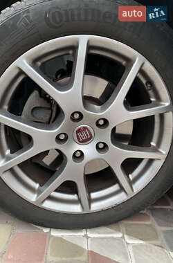 Внедорожник / Кроссовер Fiat Freemont 2014 в 