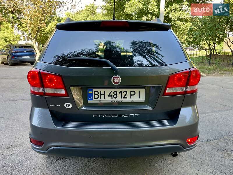 Позашляховик / Кросовер Fiat Freemont 2014 в Черкасах фото 8 Позашляховик / Кросовер Fiat Freemont 2014 в Черкасах