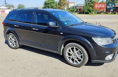 Позашляховик / Кросовер Fiat Freemont 2013 в 