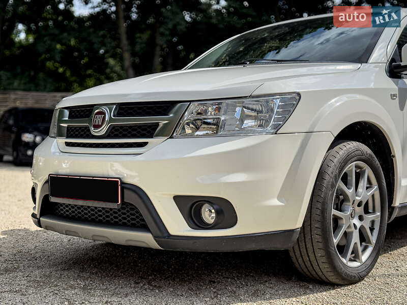 Позашляховик / Кросовер Fiat Freemont 2015 в Бродах